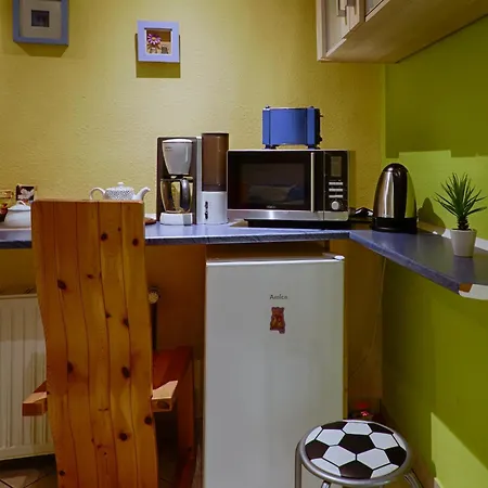 Waldschloesschen Bed & Breakfast Mittenwalde