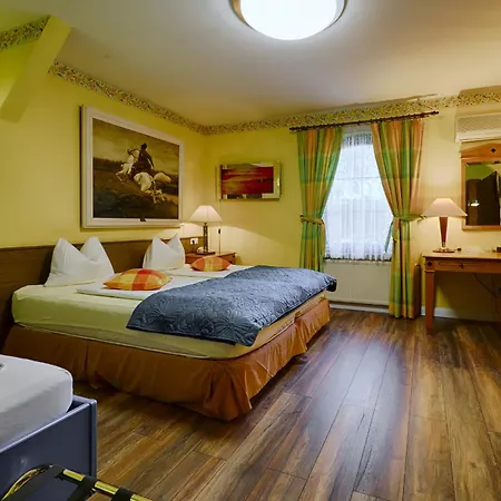 Bed & Breakfast Waldschloesschen 3*