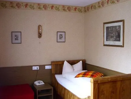 Waldschloesschen Hotel Mittenwalde