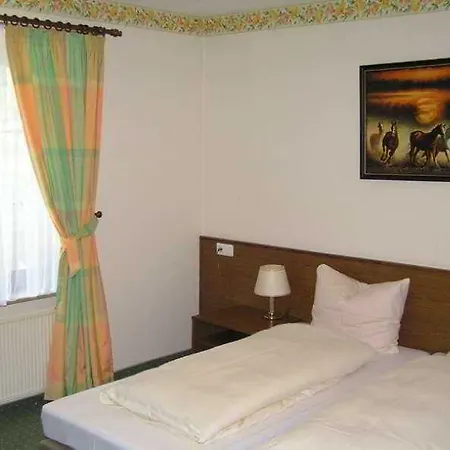 沃德池克罗斯坦酒店 3* 米滕瓦尔德