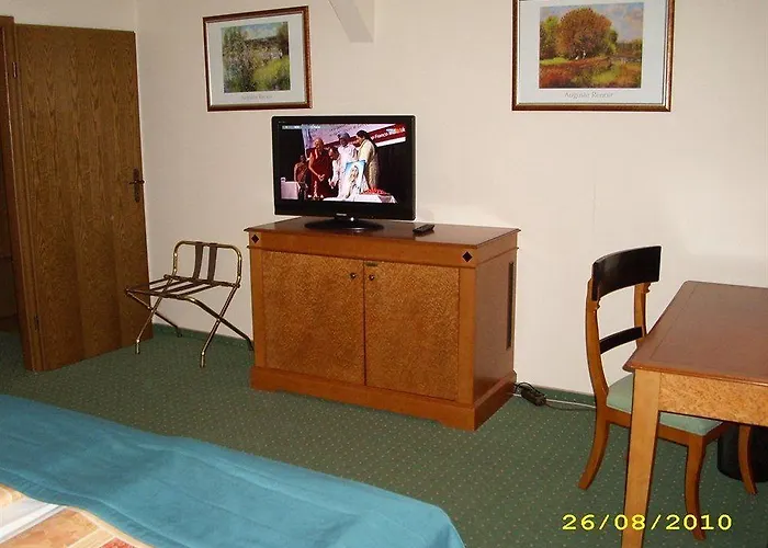 Waldschloesschen Hotel 3*