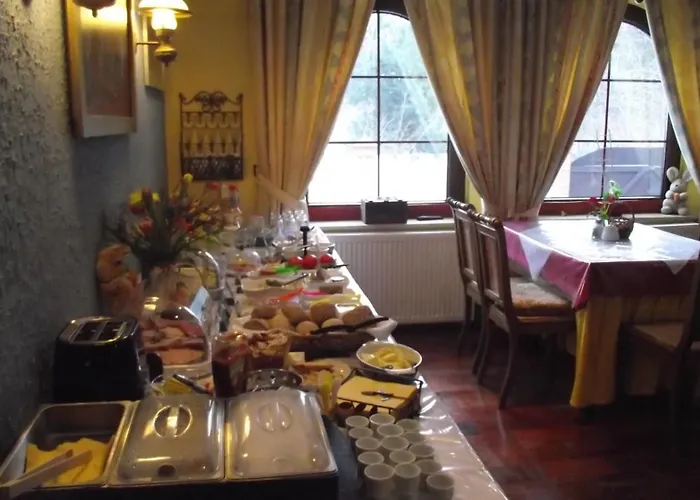 Waldschloesschen Hotel Mittenwalde