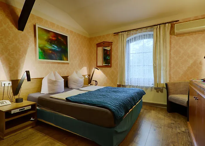 Hotel Waldschloesschen 3*